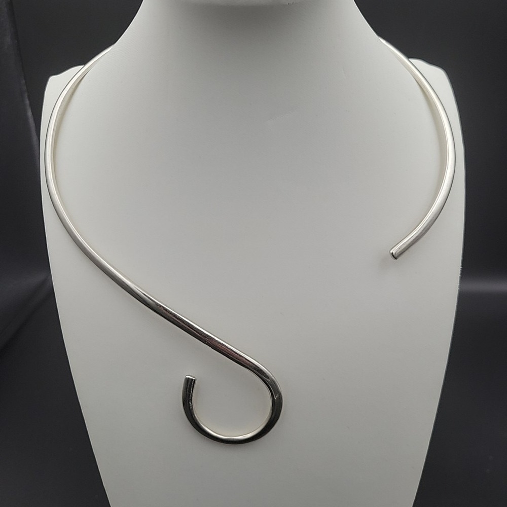 Mexican 925 Sterling Silver Asymmetric Torque Necklace Modernist Choker‎ 90s